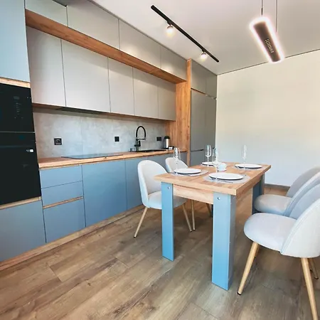 Premium By Sunyogora Apartment Yaremche